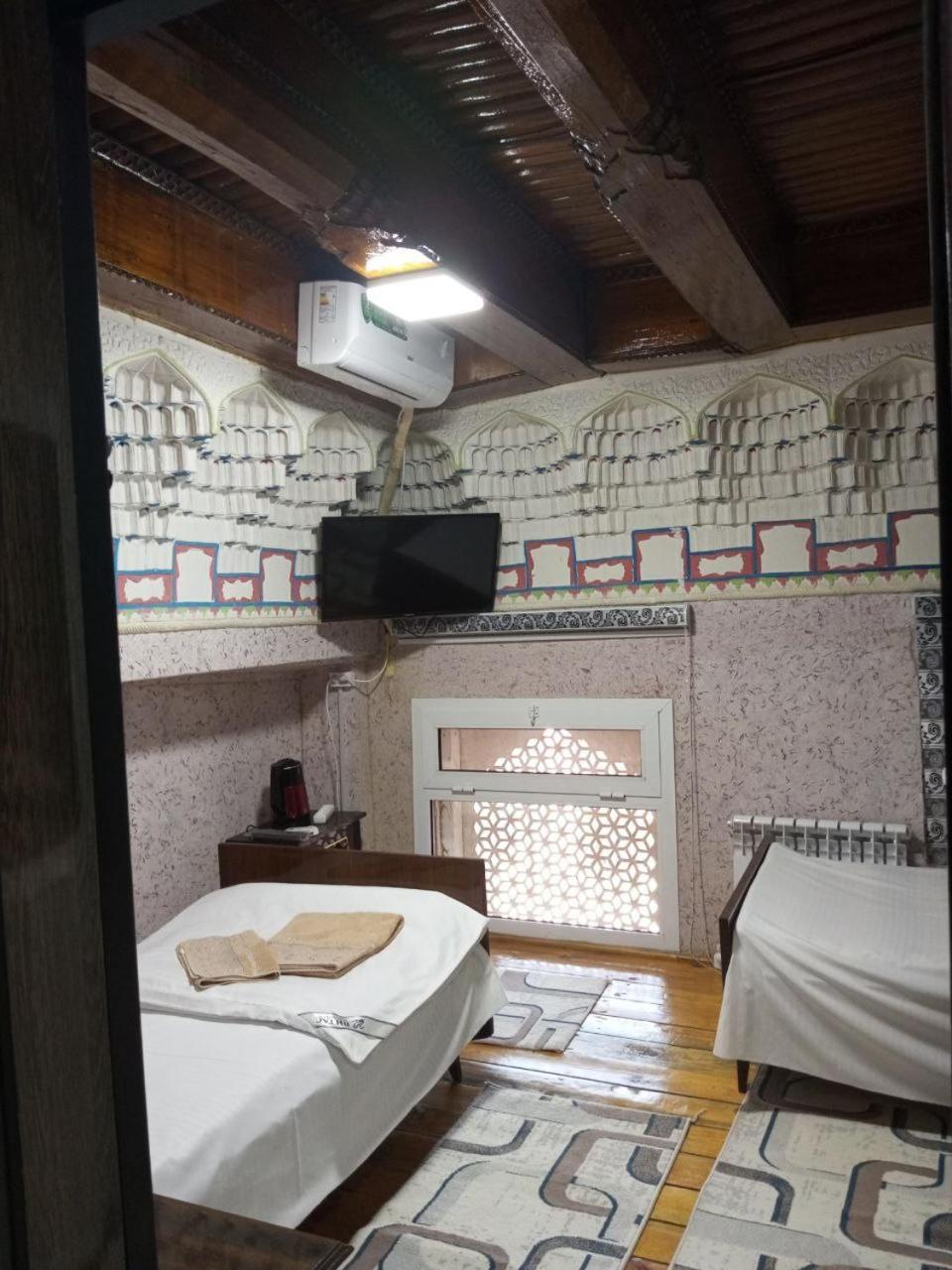 Sohibqiron Boutique Hotel บูคารา ภายนอก รูปภาพ